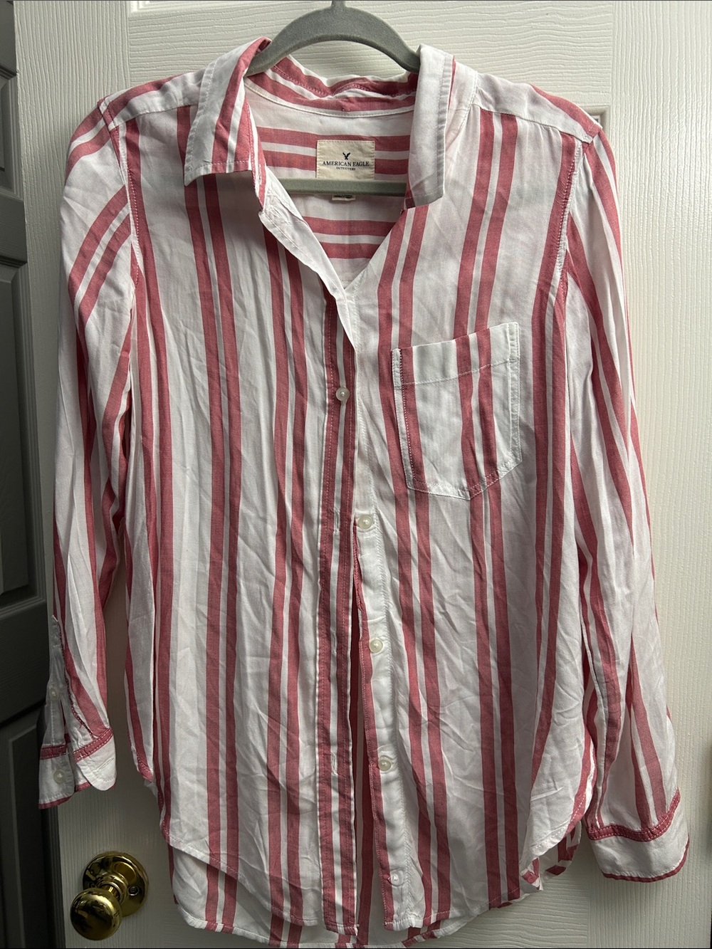 American Eagle Outfitters White and Red Striped Button-Down Shirt